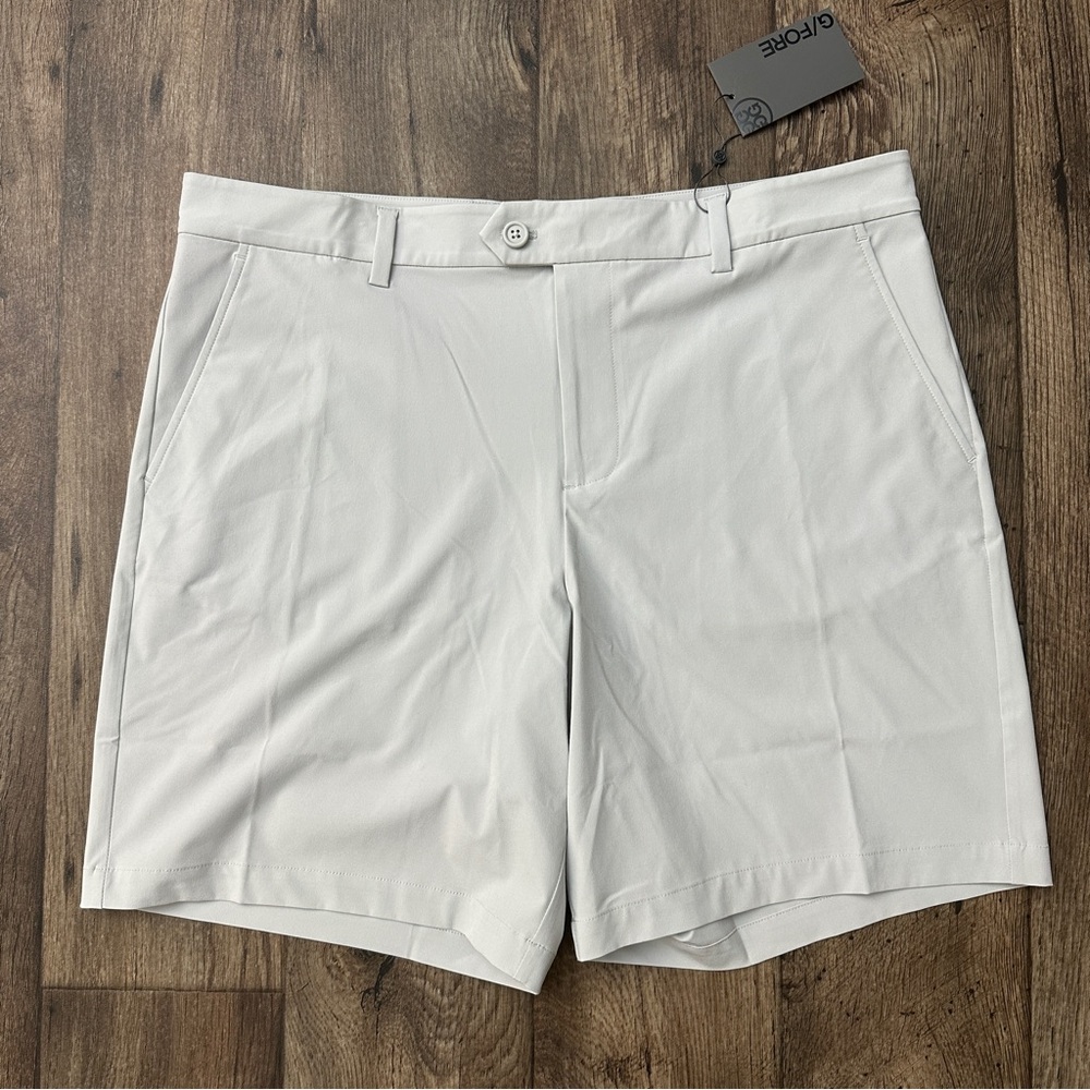 G/Fore Lined Golf Stretch Shorts Men’s Size 38 Light Gray